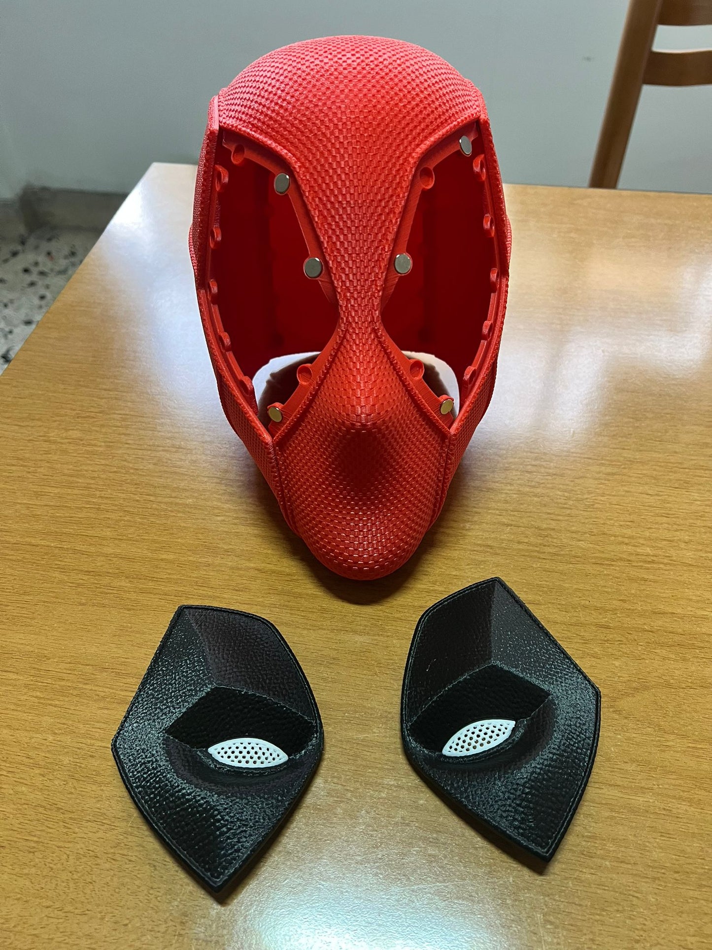 Maschera di Deadpool indossabile